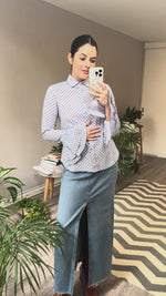 Abrir y reproducir video en la galería Camisa algodón azul DERECK LAM (Retail $4,000)
