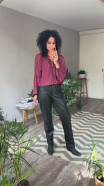 Abrir y reproducir video en la galería Blusa Poliéster Vino RAMY BROOK
