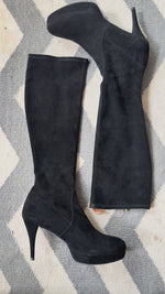 Abrir y reproducir video en la galería Botas gamuza negro STUART WEITZMAN
