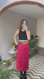 Abrir y reproducir video en la galería Falda Piel Rosa S/E
