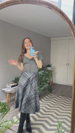 Abrir y reproducir video en la galería Blusa Lana Gris MOSCHINO
