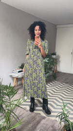 Abrir y reproducir video en la galería Vestido viscosa morado amarillo BIMBA Y LOLA
