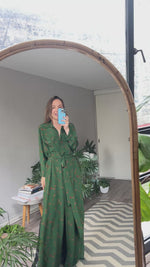 Abrir y reproducir video en la galería Vestido Seda Verde LAGENCE
